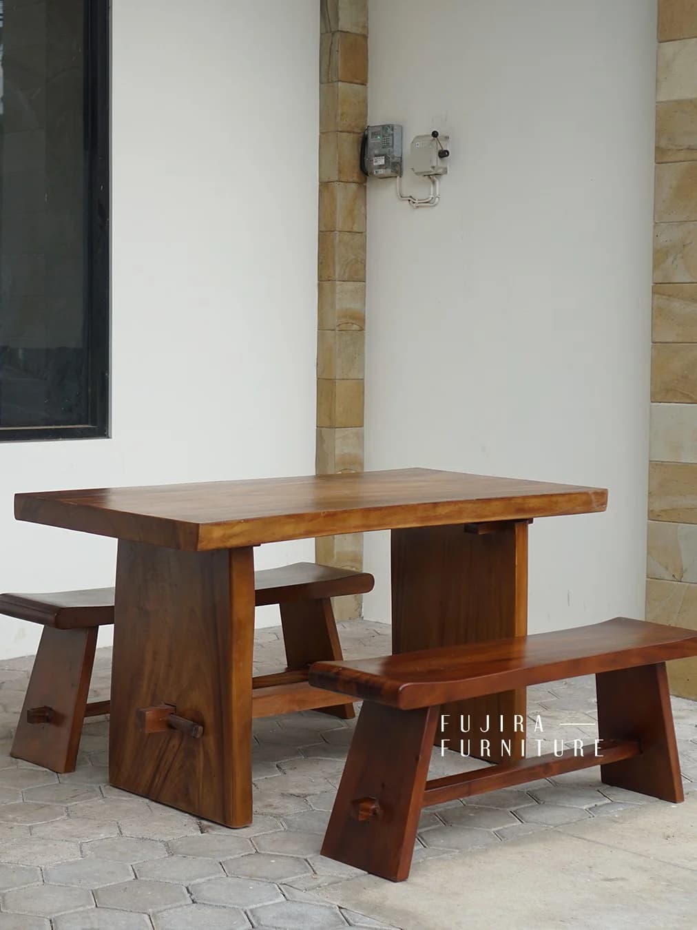 Set Meja Makan Trembesi